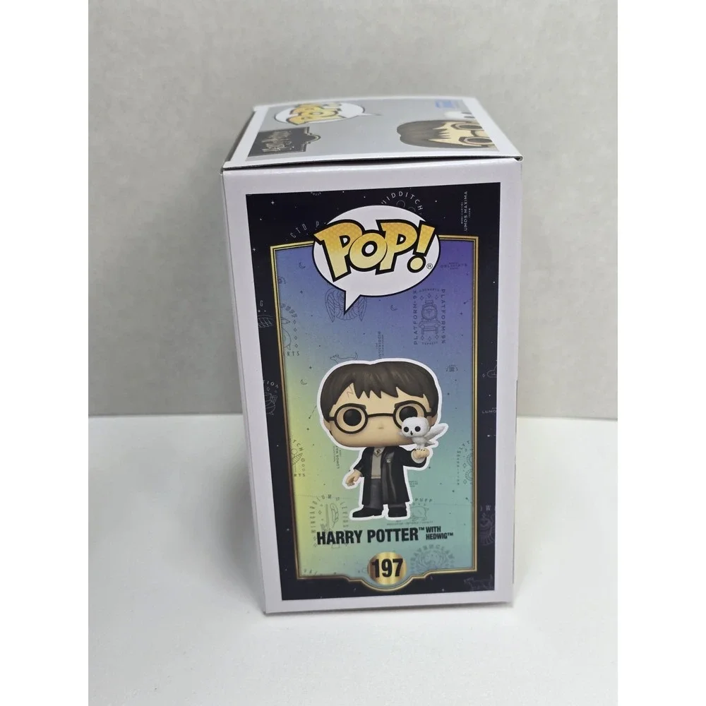Funko Pop! Harry Potter with Hedwig Vinyl Figurine #197 Fantasy Franchise